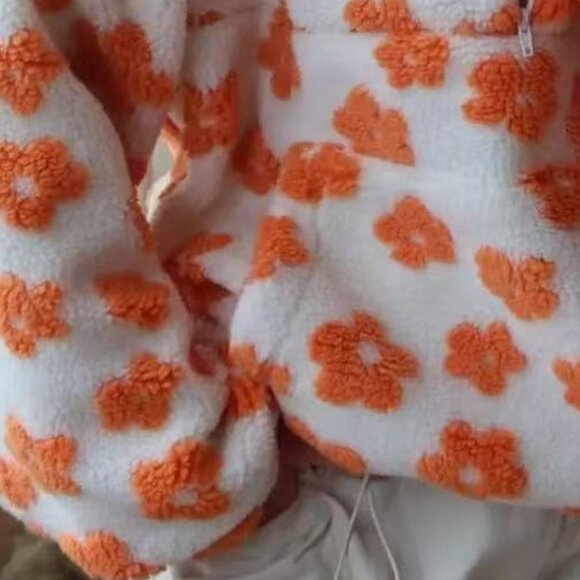 Floral Print Faux Shearling Pullover - Picture 2 of 2